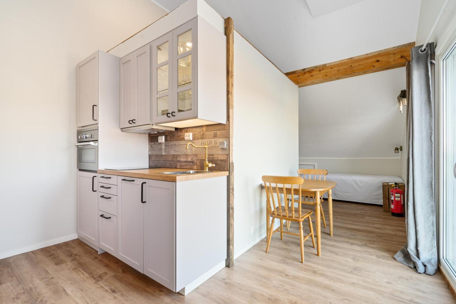 Sveggvika Guesthouse Sveggen Zimmer foto